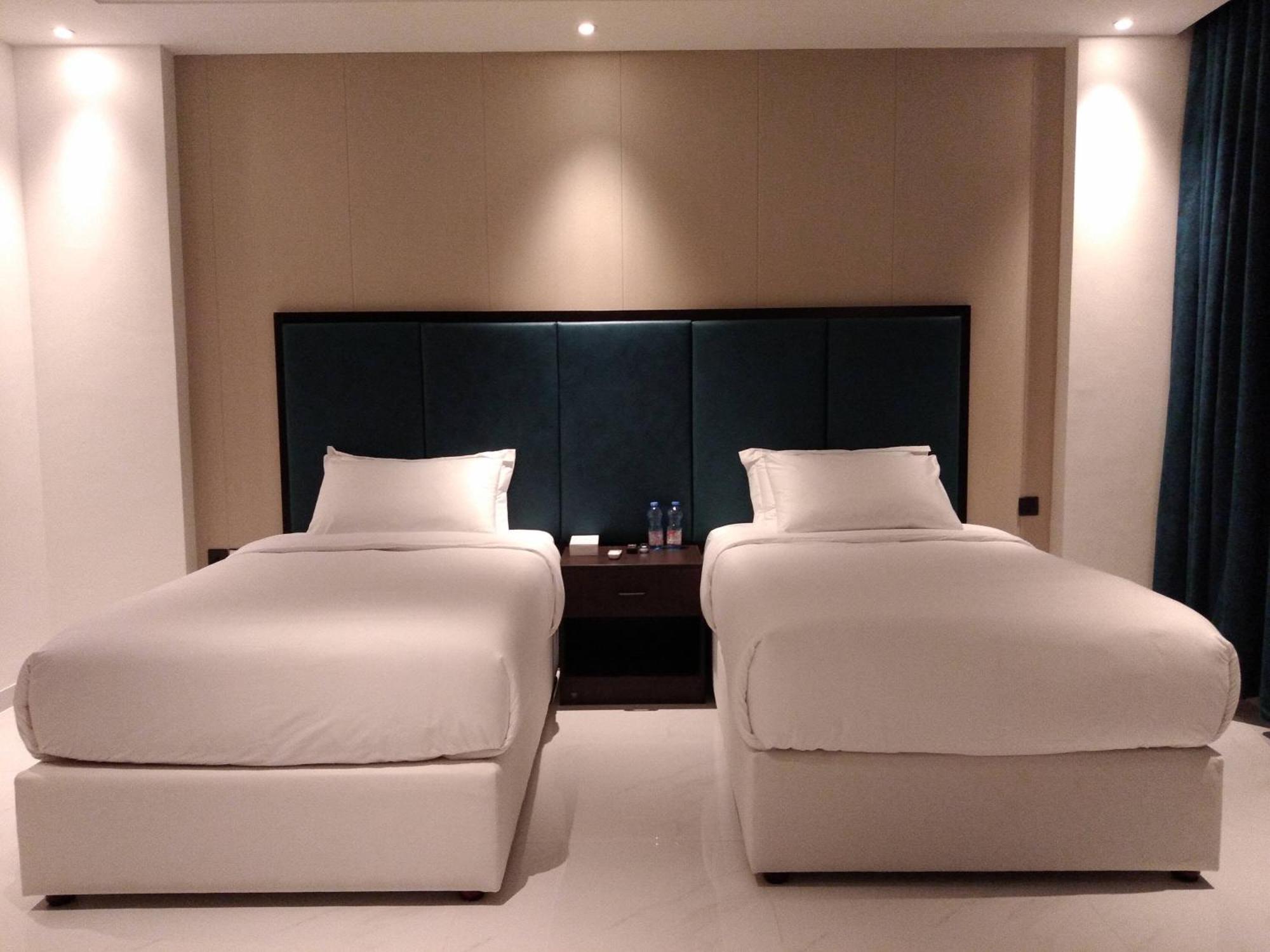 Nebula Hotel Дукм Экстерьер фото