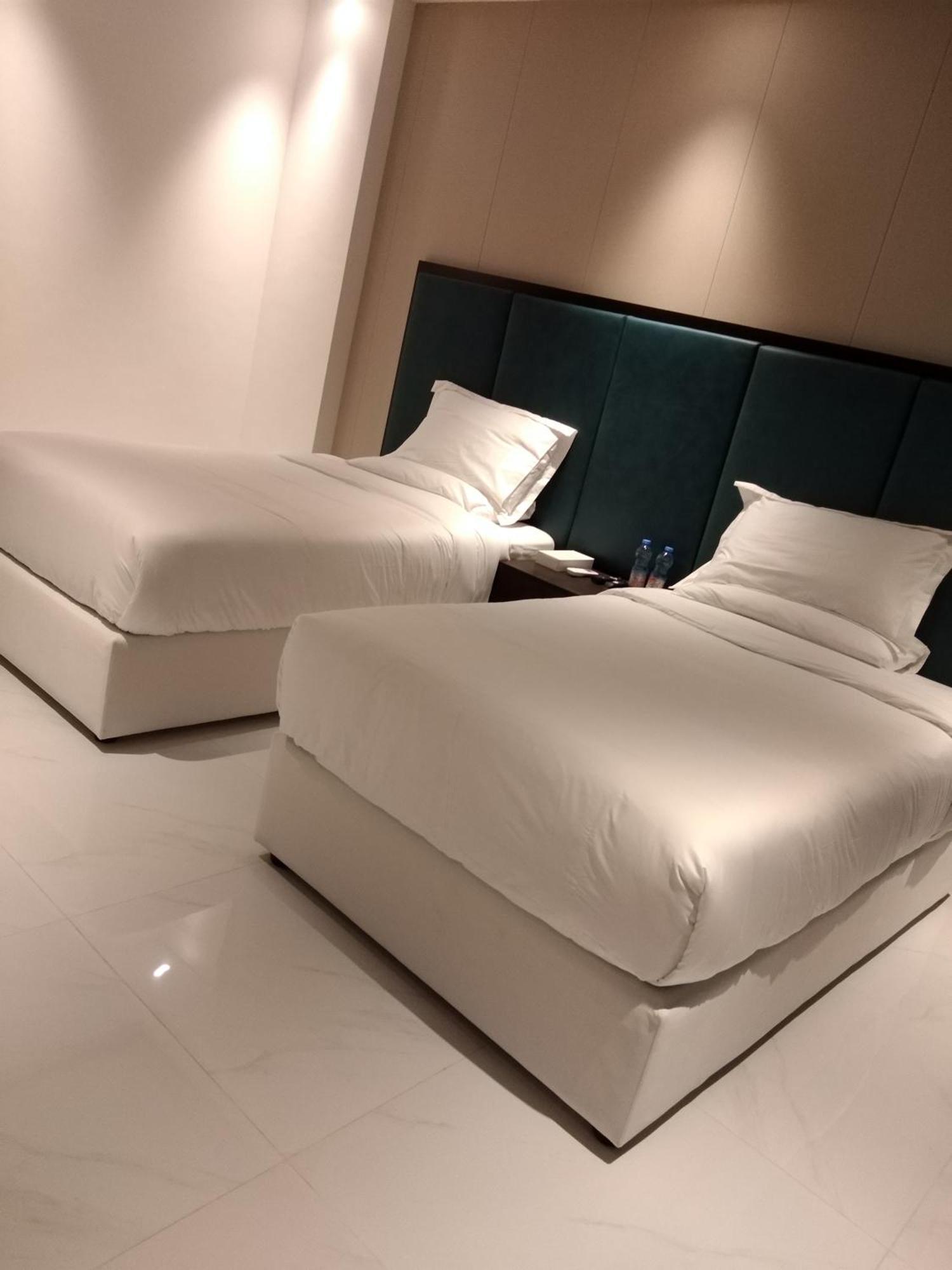 Nebula Hotel Дукм Экстерьер фото