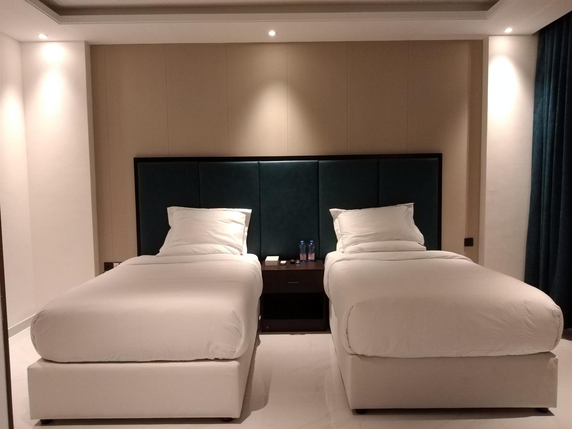 Nebula Hotel Дукм Экстерьер фото
